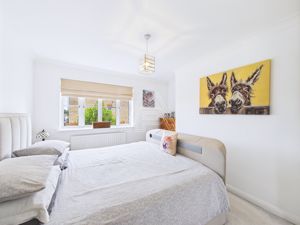 Photo 18- click for photo gallery